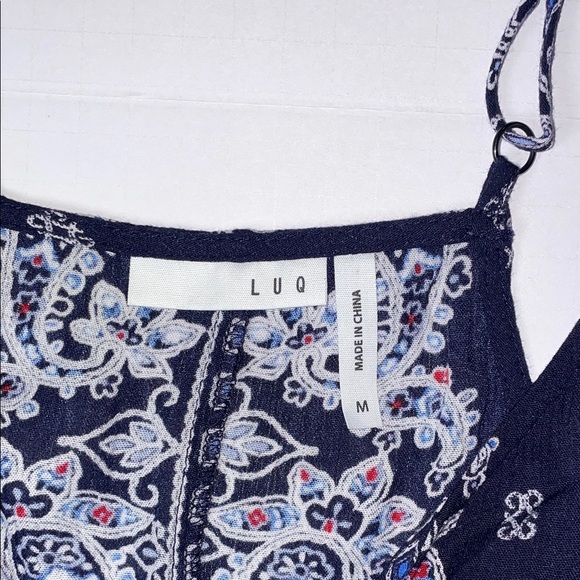 Elegant Navy Paisley Camisole - Picture 3 of 8